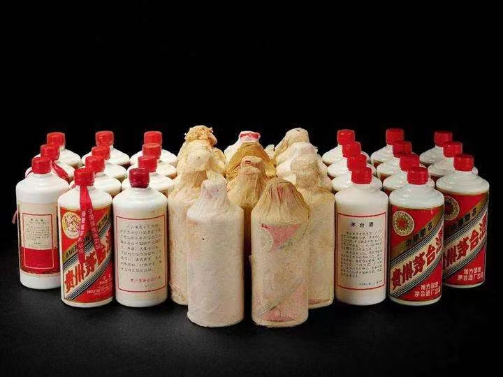 武江日照岚山回收酒价格哪里回收(附近上门回收茅台酒）?